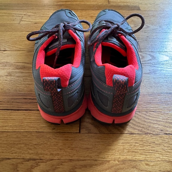 Nike Flex Trail Shield Women’s Trail Running Shoes Grey Pink Size 9.5 Athletic - Picture 6 of 11